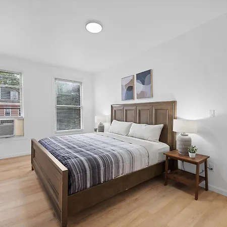 Shadyside, Central 3A Modern And Spacious Private Bedroom With Shared Bathroom And Free Parking