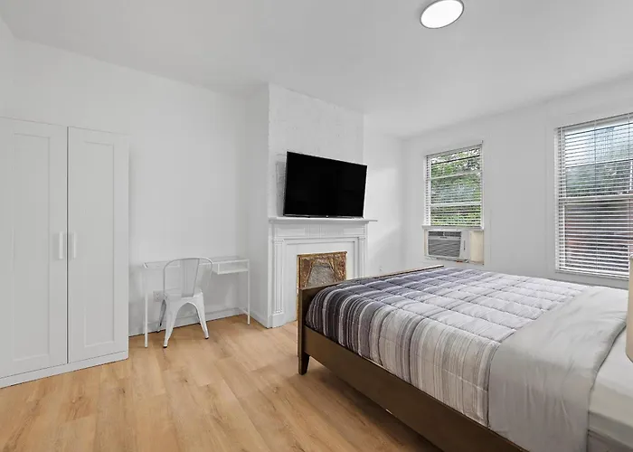 Shadyside, 3a Modern And Spacious Private Bedroom With Shared Bathroom And Free Parking Pittsburgh